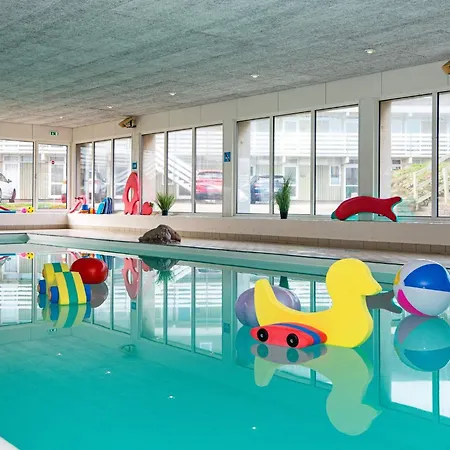 Nyaraló In Park- Shared Kitchen Ulfborg