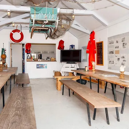 בית נופש In Park- Shared Kitchen *