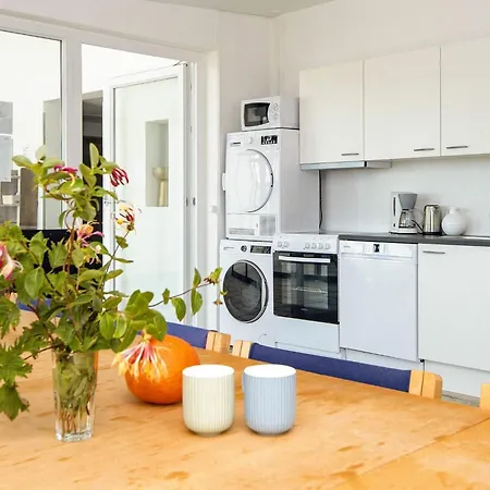 In Park- Shared Kitchen בית נופש